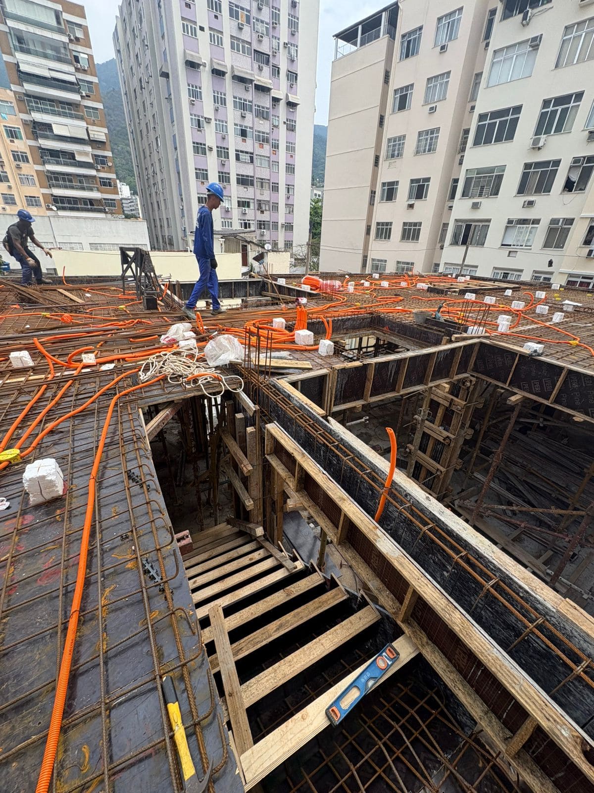 WhatsApp Image 2025-10-28 at 14.34.52 (1)