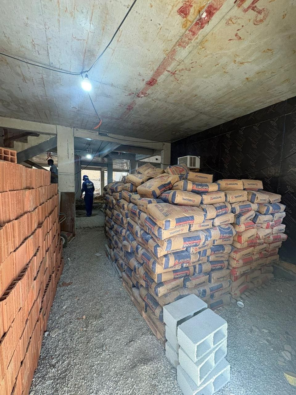 WhatsApp Image 2025-12-12 at 11.29.32 (1)