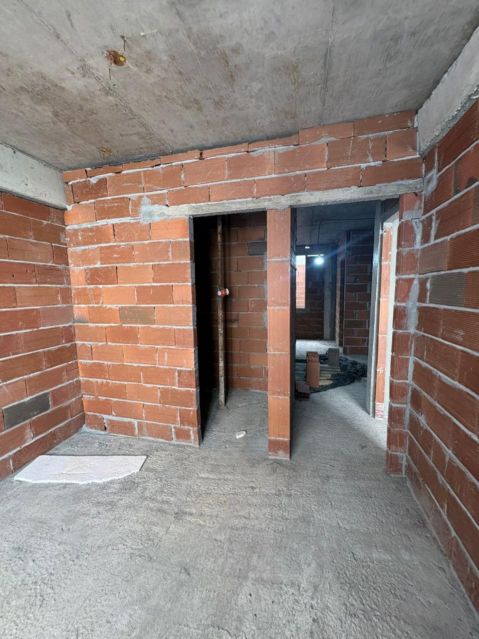 WhatsApp Image 2025-12-12 at 11.29.33