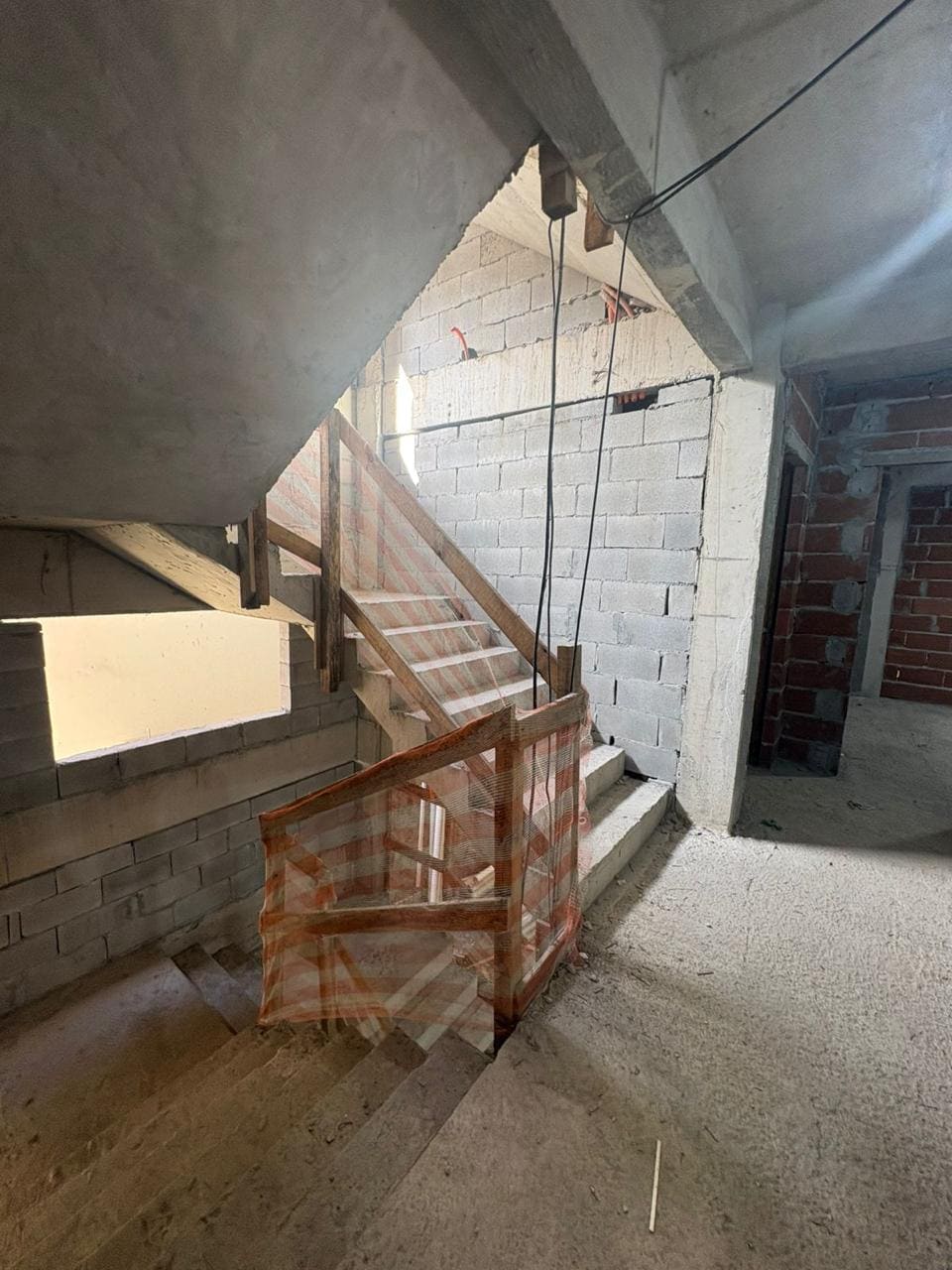 WhatsApp Image 2025-12-12 at 11.29.34